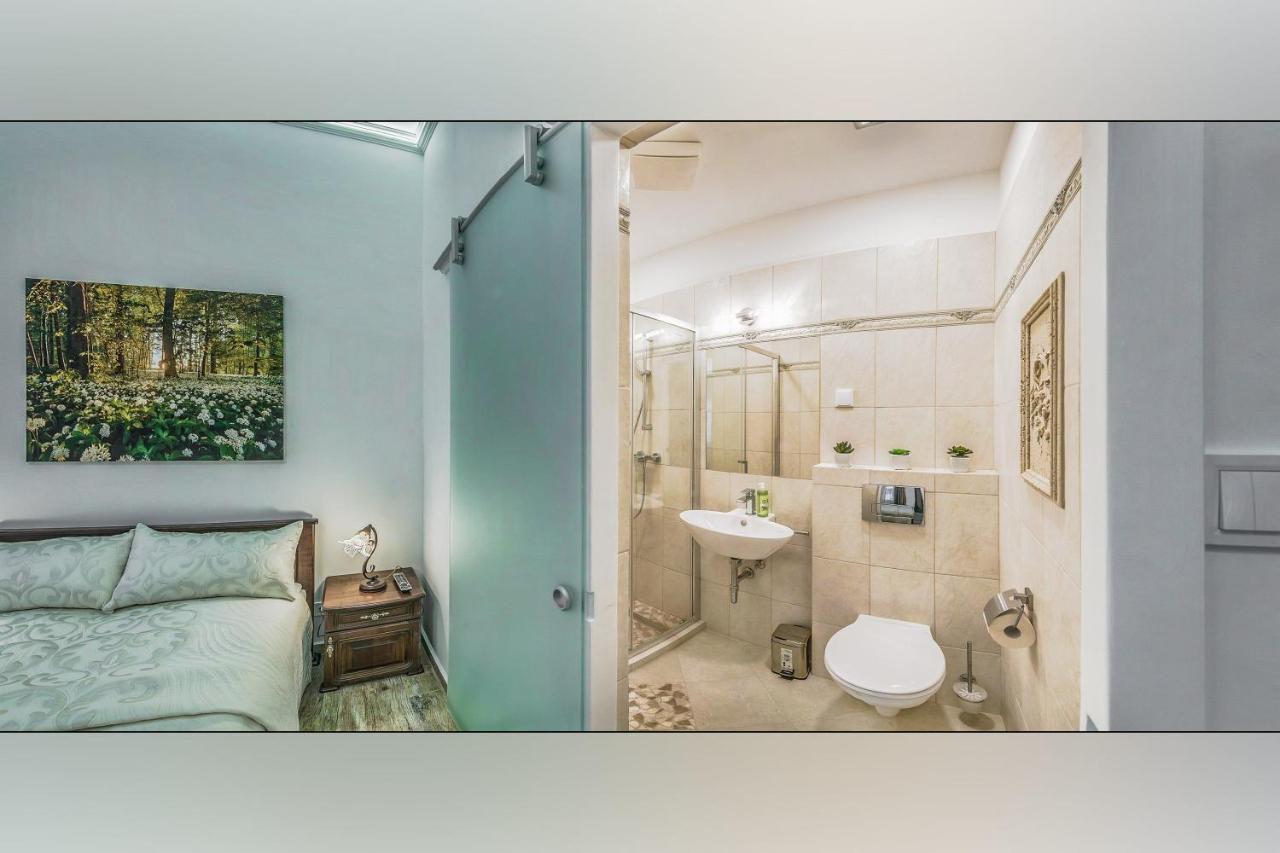 Platanus Guesthouse ブダペスト エクステリア 写真