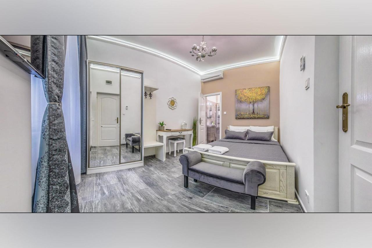 Platanus Guesthouse ブダペスト エクステリア 写真