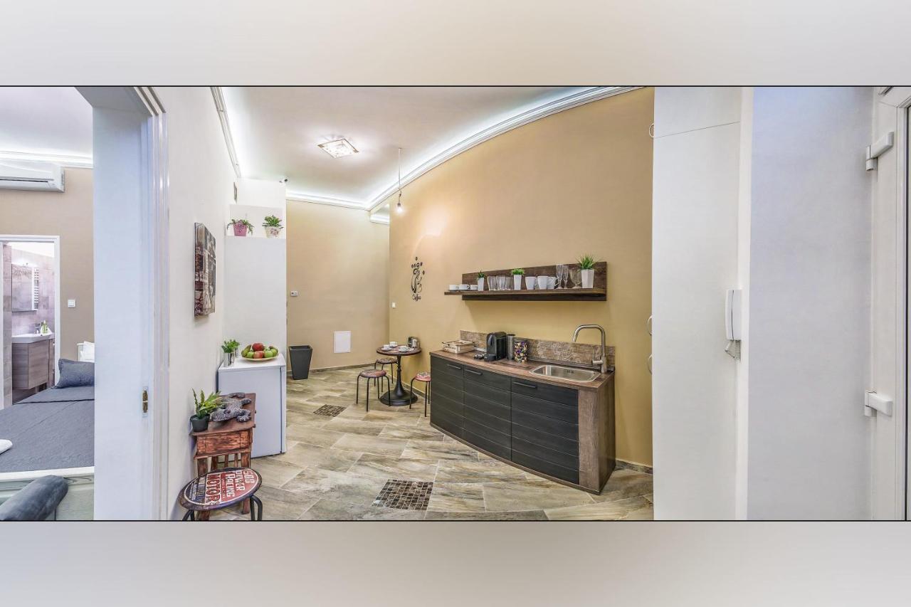 Platanus Guesthouse ブダペスト エクステリア 写真